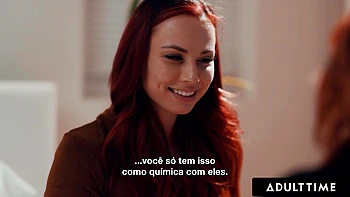 ADULT TIME - Aidra Fox Seduces Bestie Kenna James For ROMANTIC LESBIAN FUCK PORTUGUESE SUBTITLES