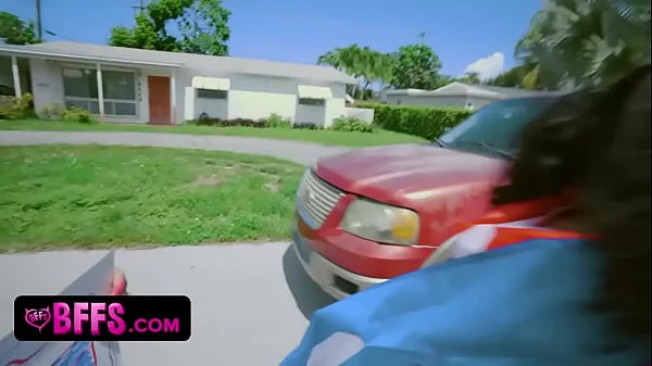 Viva La Revolución - Three Cubanitas Sell Their Culos Online To Support The Protests In Cuba