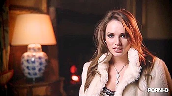 Tori Black Opens Asshole For A Double Penetration