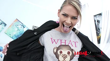 Claudia Mac 4on1 mini gangbang with huge dicks and double anal