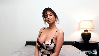 Lets The Condo Manager Finger And Suck Her Tight Pussy With Daisy Fuentes