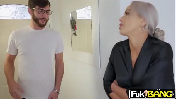 Elle In Fucked By Best Friends
