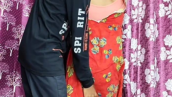 Desi Beutiful Girl Tight Pussy First Time Xxx Video, Desi Village Girl Sex Video