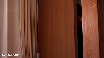 (rm) Bigger Is Not Always Better, Right? My Wife Insisted, And Was Drowning In Her Friends Huge Dick, Which She Had Timidly Inserted Into Her - Aoi Ichino