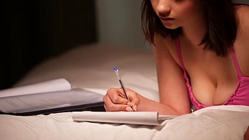 Mathilda, 33, dreamed of action! - Jacquie et Michel TV