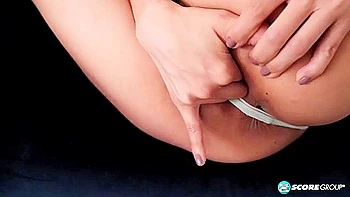 A New Asian Cougar With Nami Lee