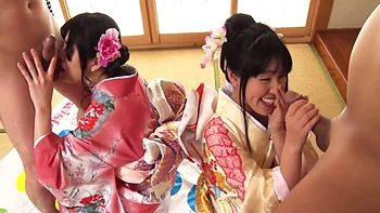 Caribbean : New Years Furisode Beauty 4 Colors Harrow Game! Dirty Juice Covered Nako Sudo Kaho Morisaki