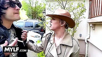 Motherfucker : The Holy Milf