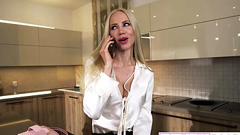 Big Tits Hottie Kiara Lord Rides Masseurs Dick