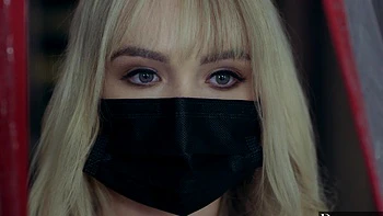 Manuel Ferrara enjoys a threesome with two young beauties