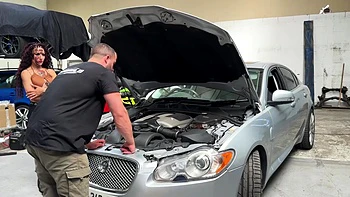 Pandora, 28 years old, adopted by Marseille! - Jacquie et Michel TV