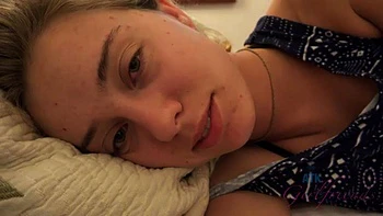 POV - Haley Reed looks so sweet when she wakes up, and she s all ready to pounce on your hard dick first thing in the morning.: Porn