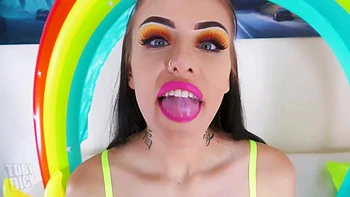 Cute Shay London's Holiday Deep Pussy Pound From Toby Dick!