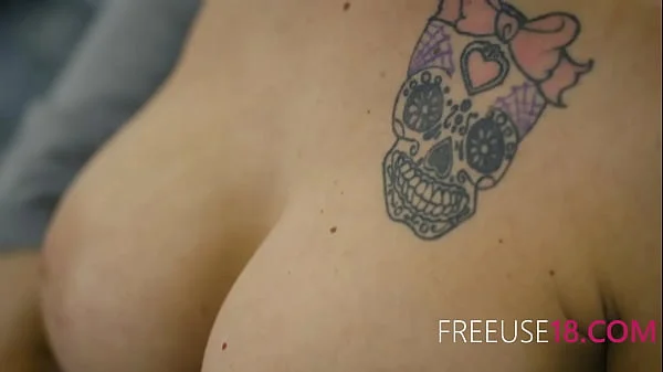 Fulfilling His Freeuse Fetish With Therapist And Other Patient