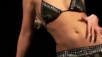 Kelly Wells - Teen 18+ Needs Cock Up Her Ass