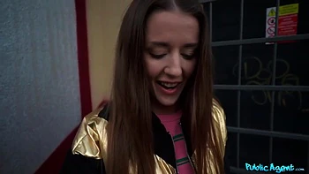 Pretty Teen 18+ Sybil Shows Me Her Bubble Nice Ass On The Street!