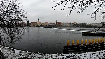 Gorgeous Girl Isabella De Laa Gets Fed Sperm in a Crazy Threesome