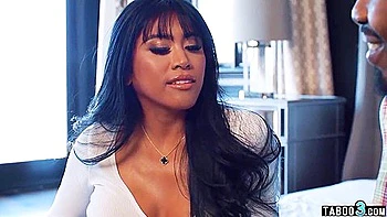 Ember Snow And Isiah Maxwell In Petite Asian Stepmommy Shows To Satisfy A Big Black Cock