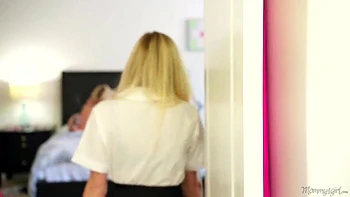 29. The Stepmommy Trap - Chloe Foster, India Summer, Jane Wilde ( )