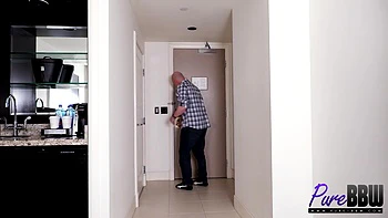 Big Titty Bartender Ends Her Shift In Style