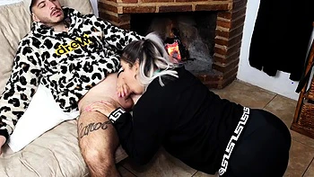 Hot Argentinian honey rides me hard, makes me jizz in her