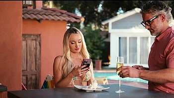 Influencer Teases with Big Tits in Hardcore Roleplay