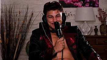 there's a fire in this pussy