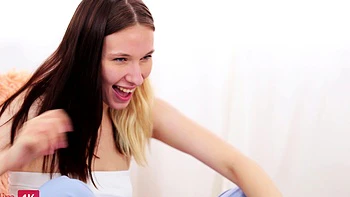 The babe decides to have deep anal sex