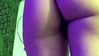 SMALL TIT BRUNETTE TATTOOED TEEN GIRLFRIEND CAUGHT IN SHOWER