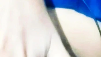 Telugu girl Sugandha Choppari showing her puku to her bf