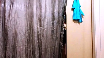 Big boobs milf masturbates with her dildo