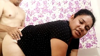 Very Cute Girlfriend Sucking Rich