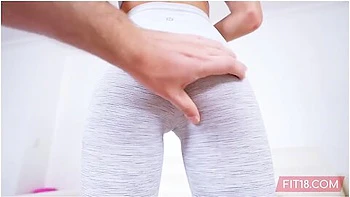 Jade Kimiko - Tiny Skinny 95lb Asian Girl Gets Creampie - Pov 60fps