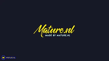 Seduced By His Redhead Milf Neighbour Ameli, This Lucky Guy Loves Having Her Sit On His Face