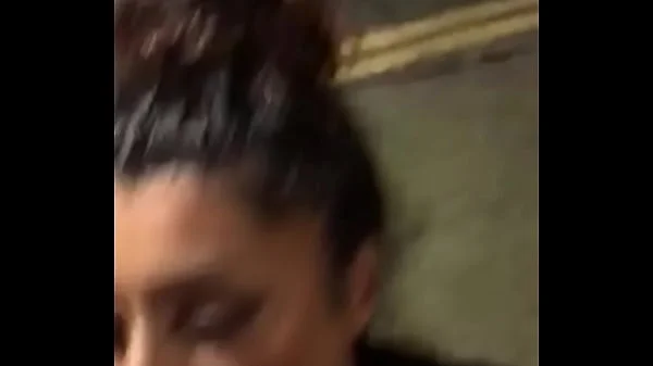 mamando em publico