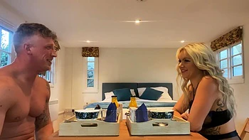 A blonde girl Lana Rose fucks with her boyfriend in cowgirl