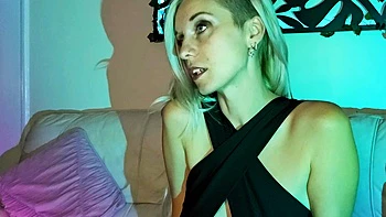 Chubby milf strip show her big boobs webcam