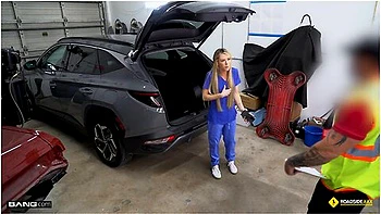 Roadside - Ashley Tee Gets Her Car And Her Pussy Worked On