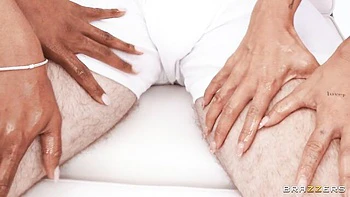 Oiled hotties Luna Star and Angela White love dick-riding so much