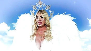 Awesome dick-riding session with a curvy inked blonde Lolly Dames