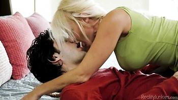 Blonde in stockings London River is enjoying hardcore dick-riding