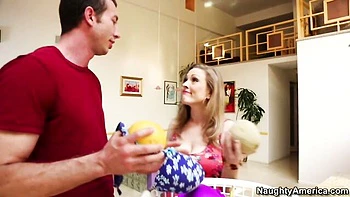 An awesome dick-riding session with a hot beauty Vicky Vixen