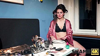 Big-boobed blonde Gina Gerson rammed in the cowgirl pose by big cock