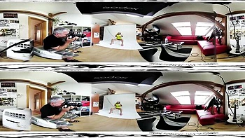 Elite wooer's blonde trailer