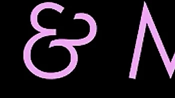 Cheerful queen's kissing trailer