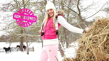 Shaved sex with pleasing Andrea I from Club Sweethearts