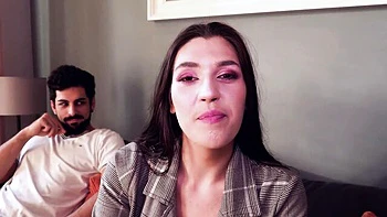 XES.PL - handjob movie