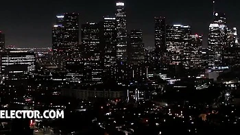 Sophisticated Sasha Rose and Shalina Devine at blonde trailer