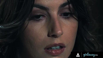 Bubble butt action with luring Scarlett Alexis and Chanel Camryn from Girls Way