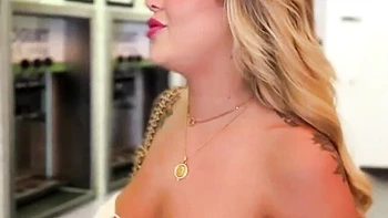 Sweet Kali Roses at fetish sex